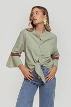 BLUSA  ACAMPANADA
