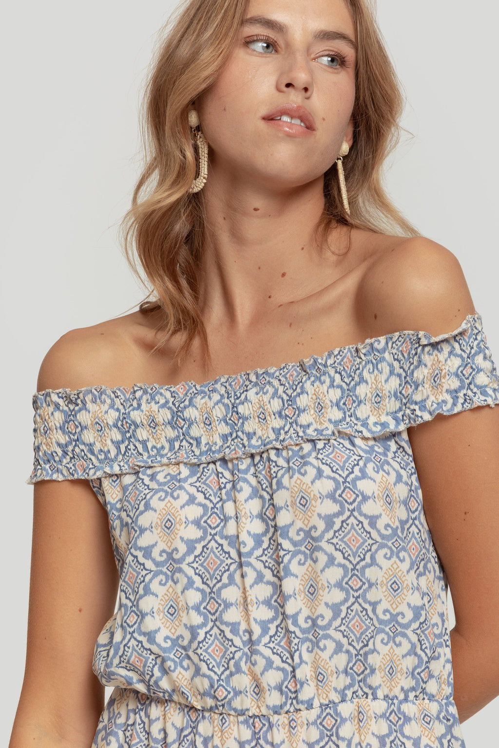 VESTIDO  STRAPLESS