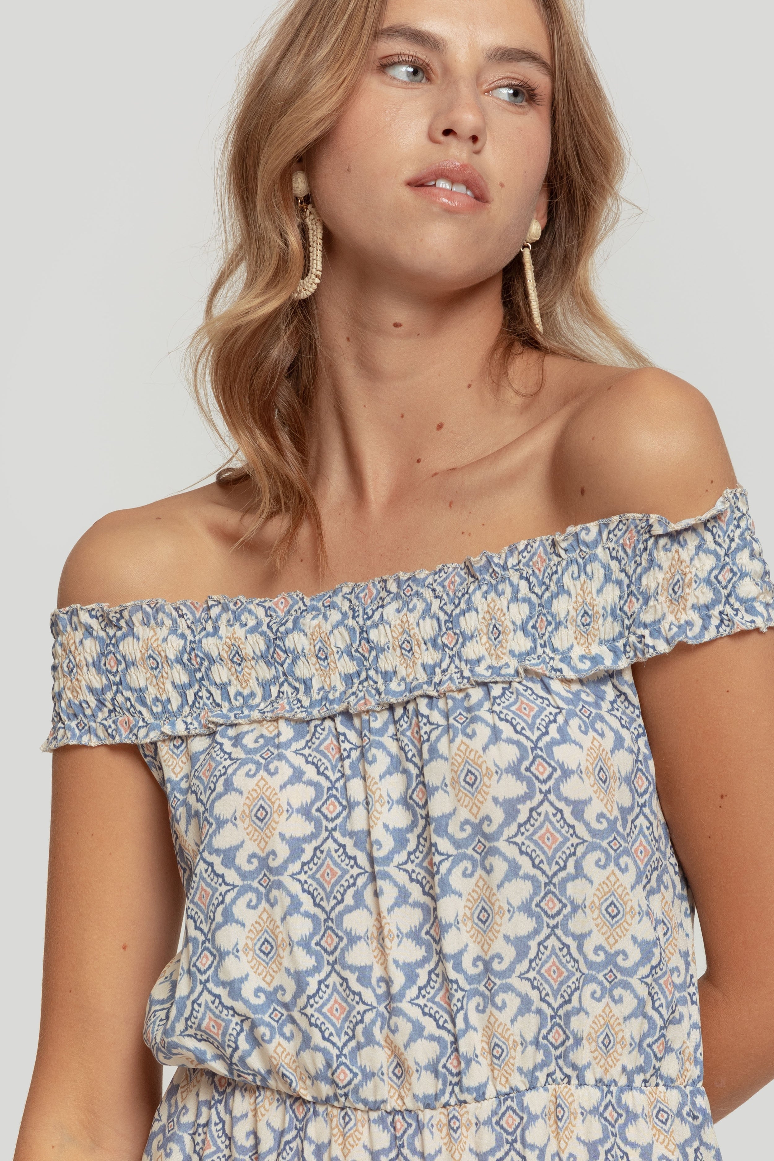 VESTIDO  STRAPLESS