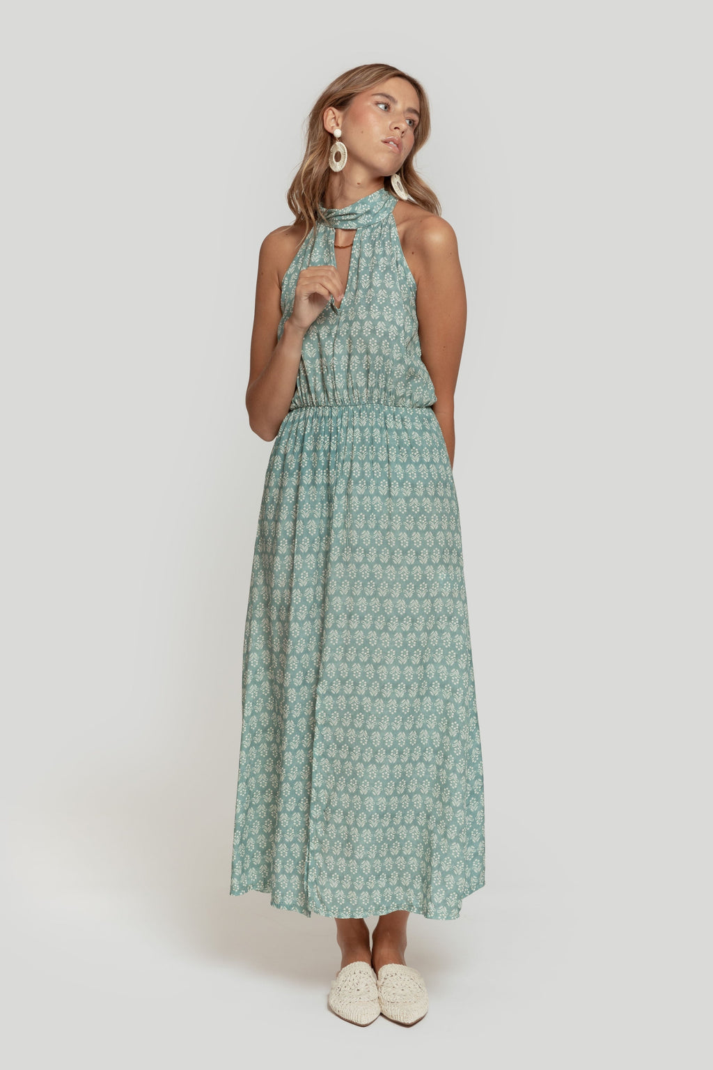 VESTIDO  NUDO