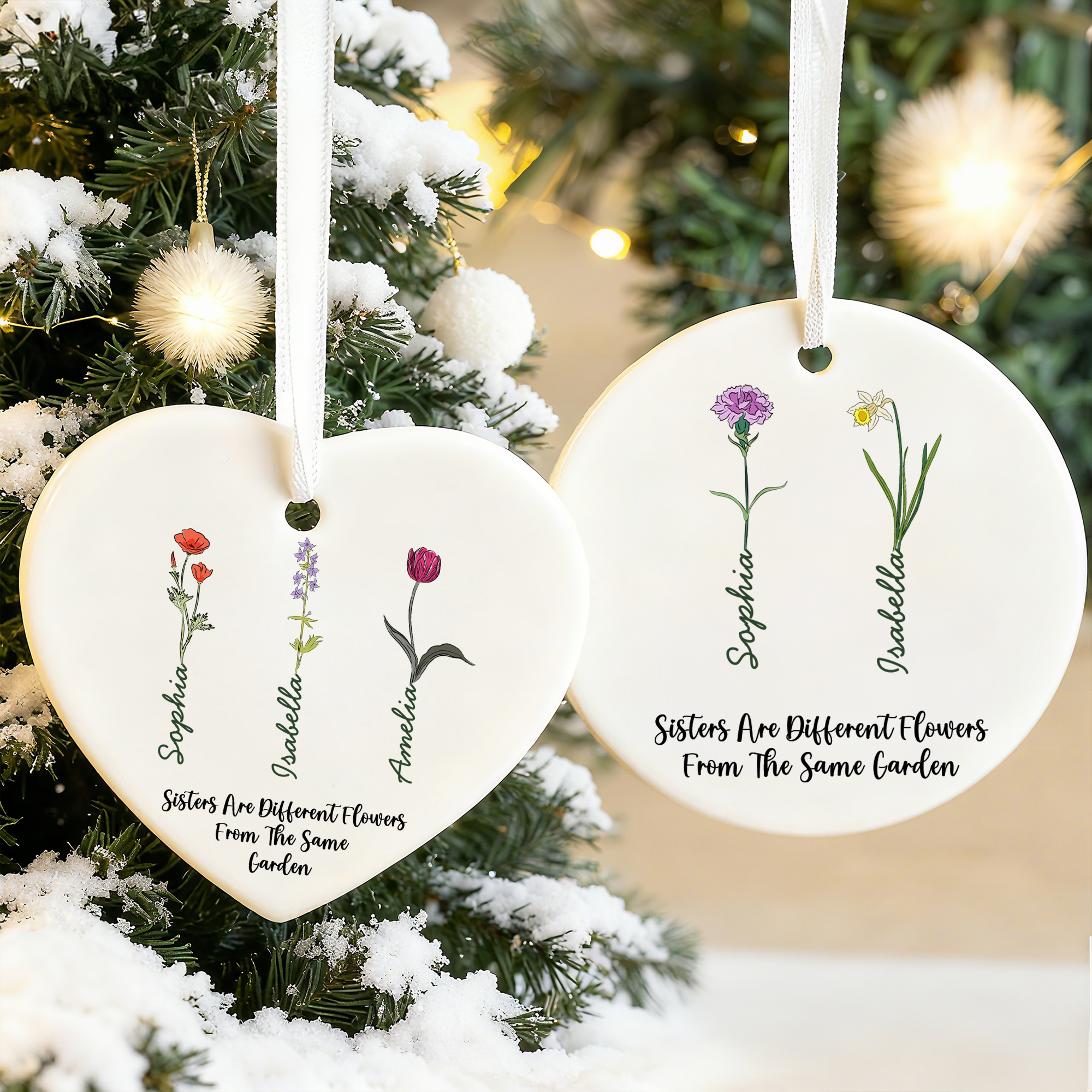 Ornamento de cerámica redondo personalizado del corazón de la flor del nacimiento con la decoración del árbol del nombre Regalo de Navidad para la hermana de la familia