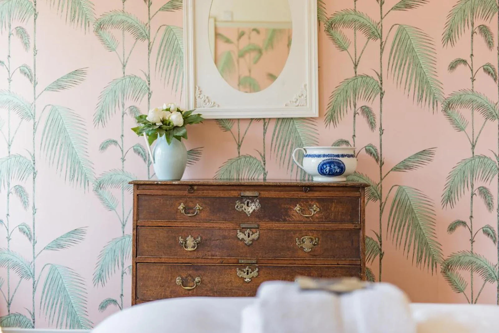 Pink Palm Leaves Wallpaper