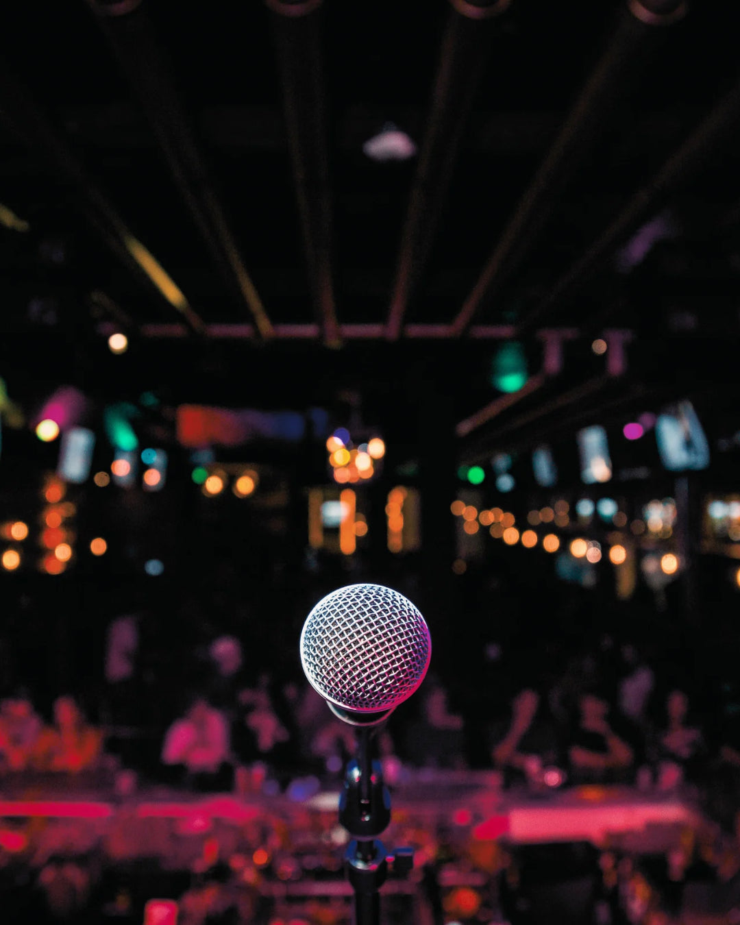A Night of Laughter: Embracing Stand-Up Comedy in Ibiza