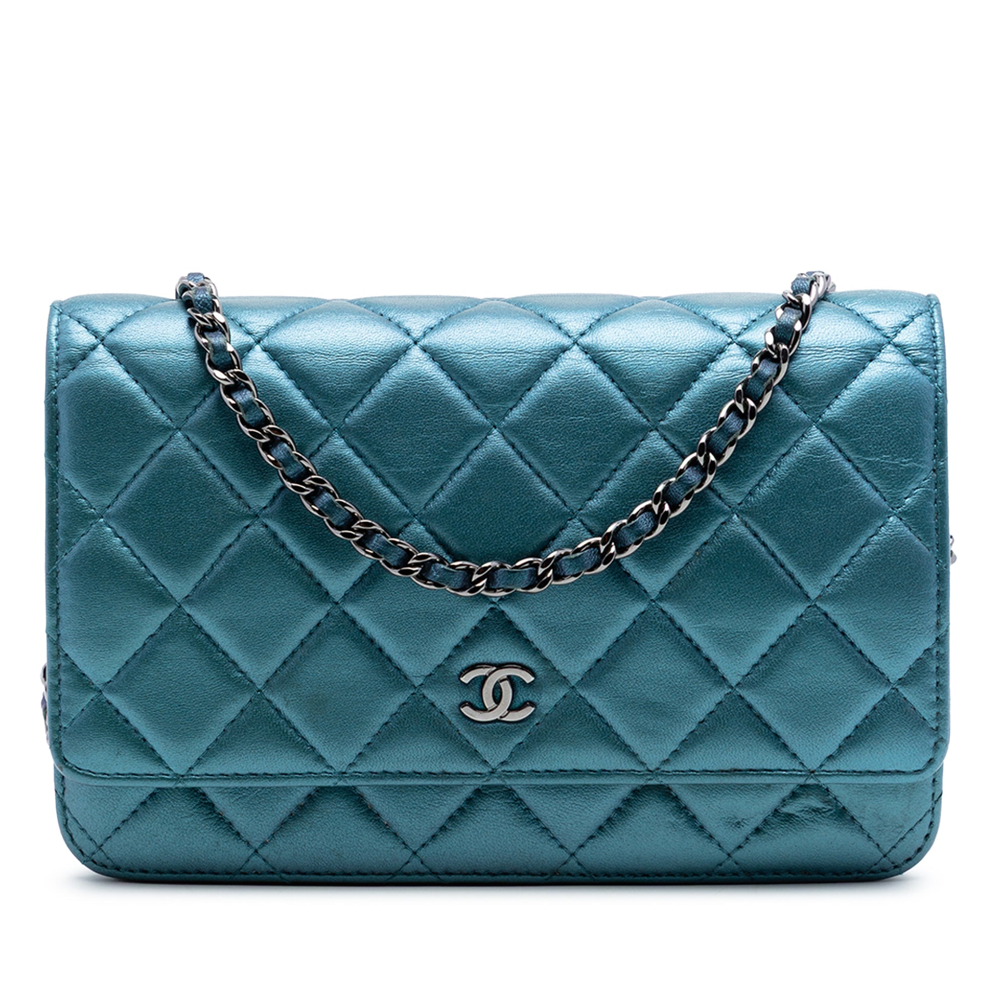 CC Quilted Metallic Lambskin Wallet On Chain
