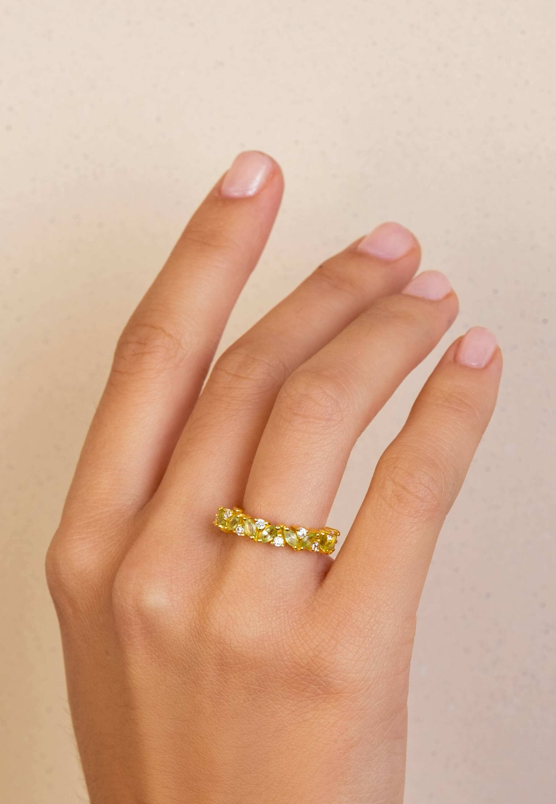 Anillo Peridote Agosto