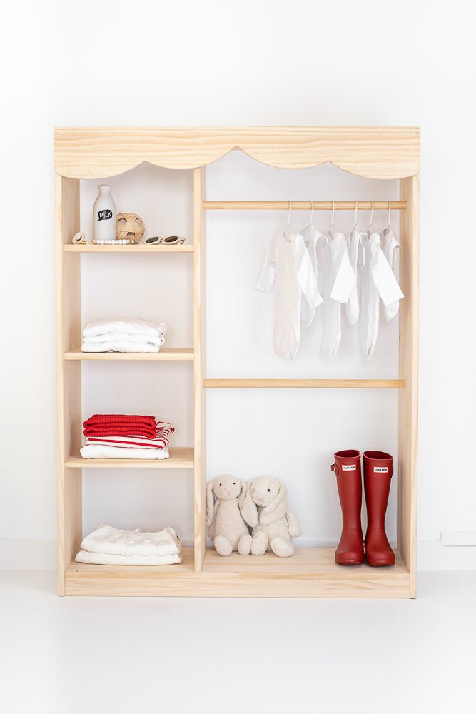 Armario Montessori de madera maciza con perchero y estantes
