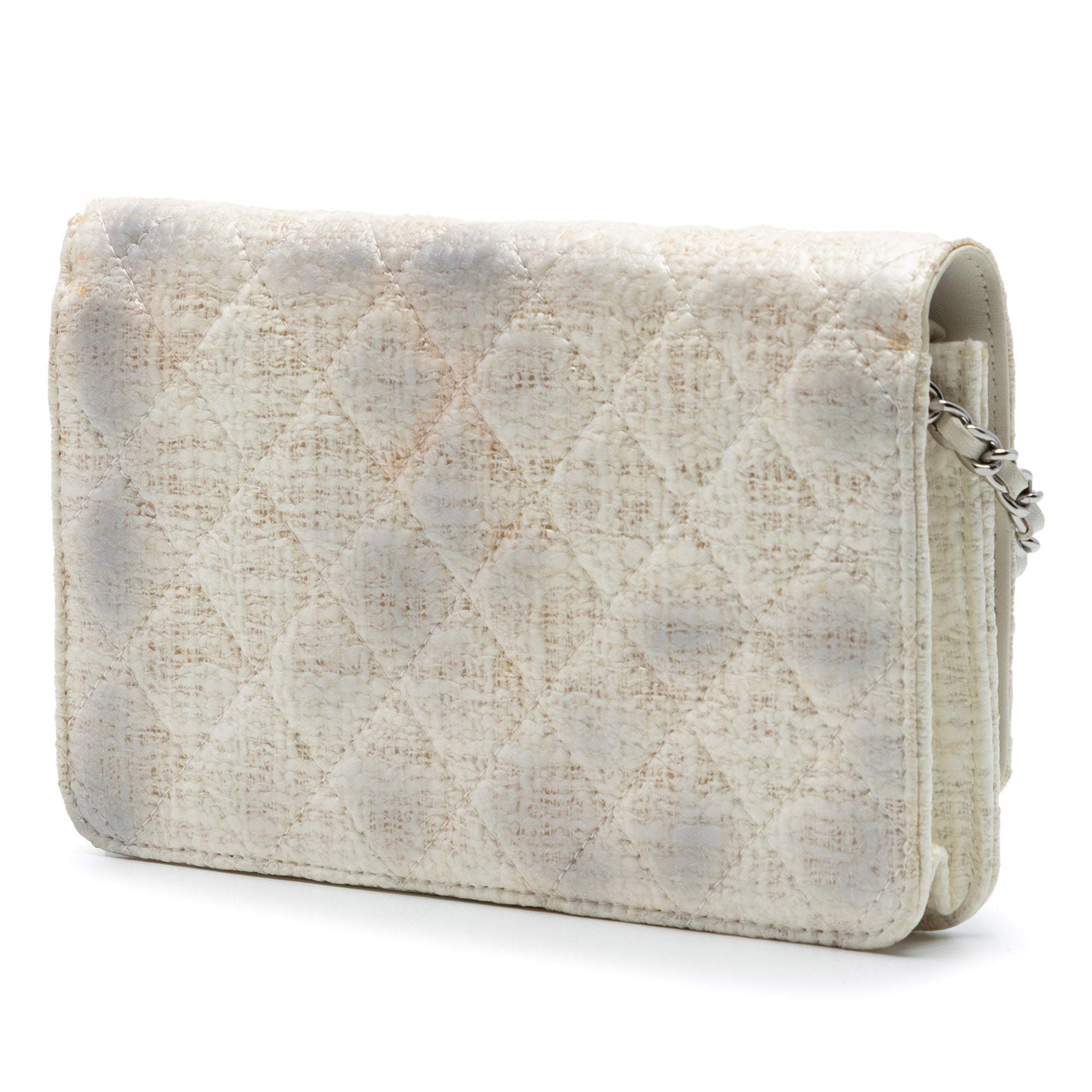 CC Coated Tweed Wallet On Chain