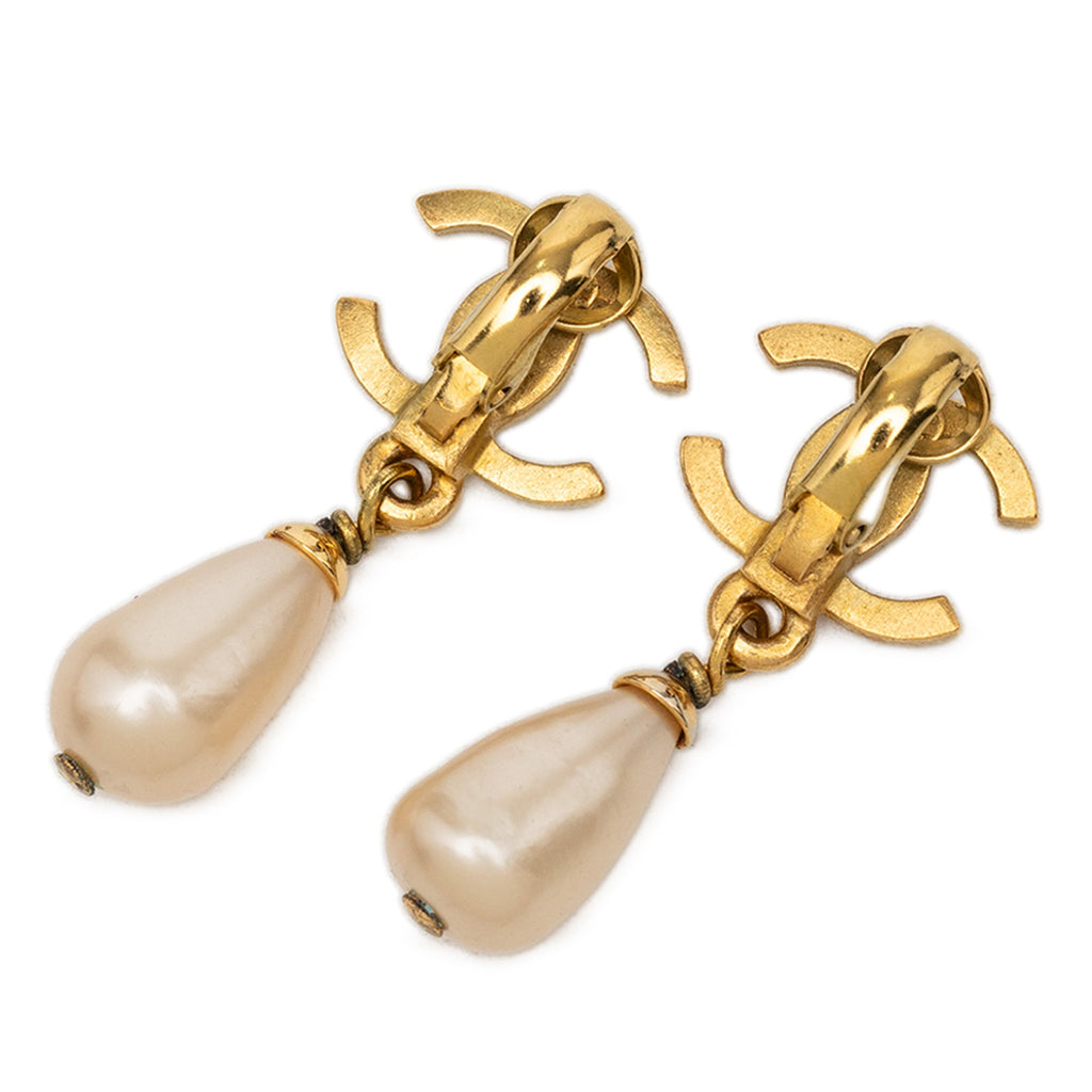 CC Gold Plated Faux Pearl Swing Clip On Earrings