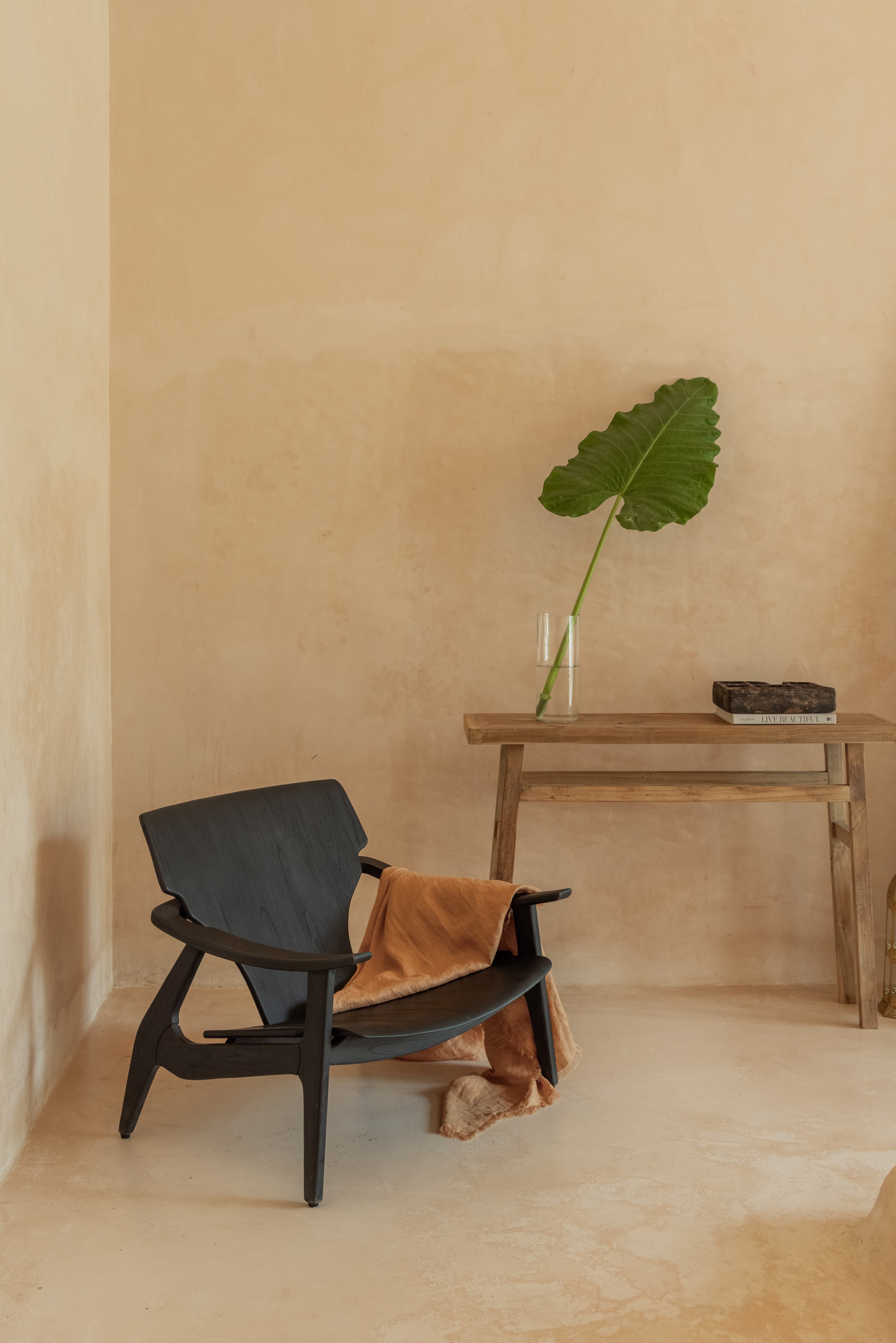 Mila Console Table