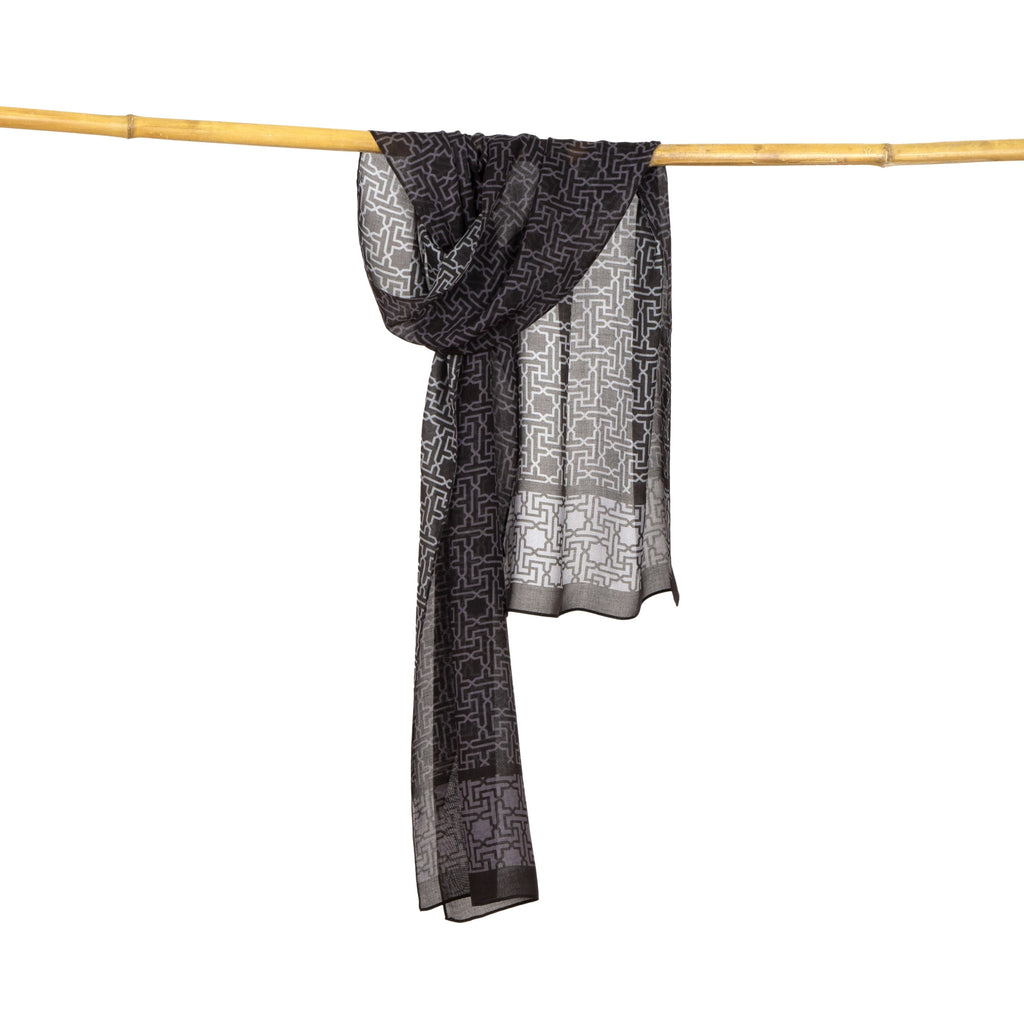 Black and Gray Scarf Rawda v1