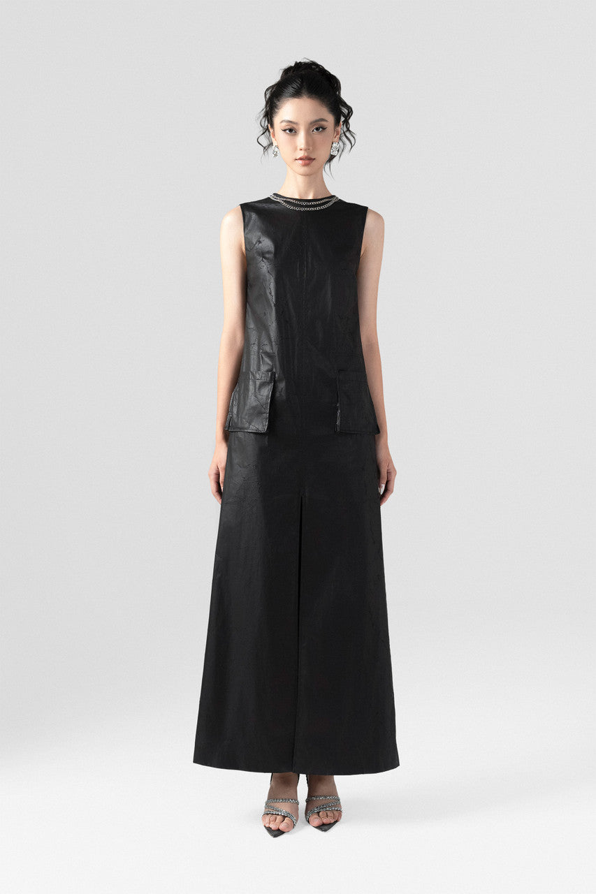 Runway Chain-Detail A-Line Pocket Accents Maxi Dress