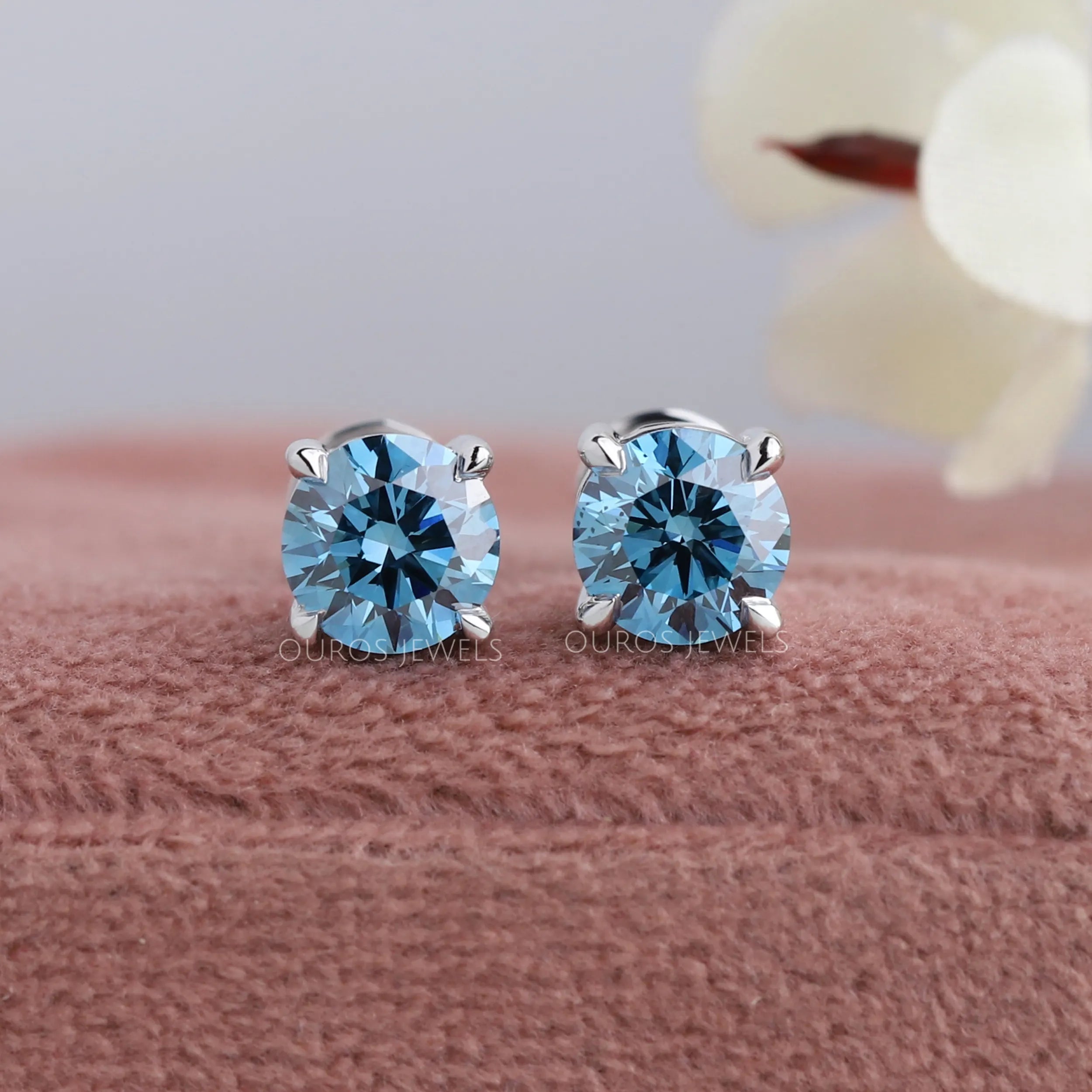 Ouros Jewels