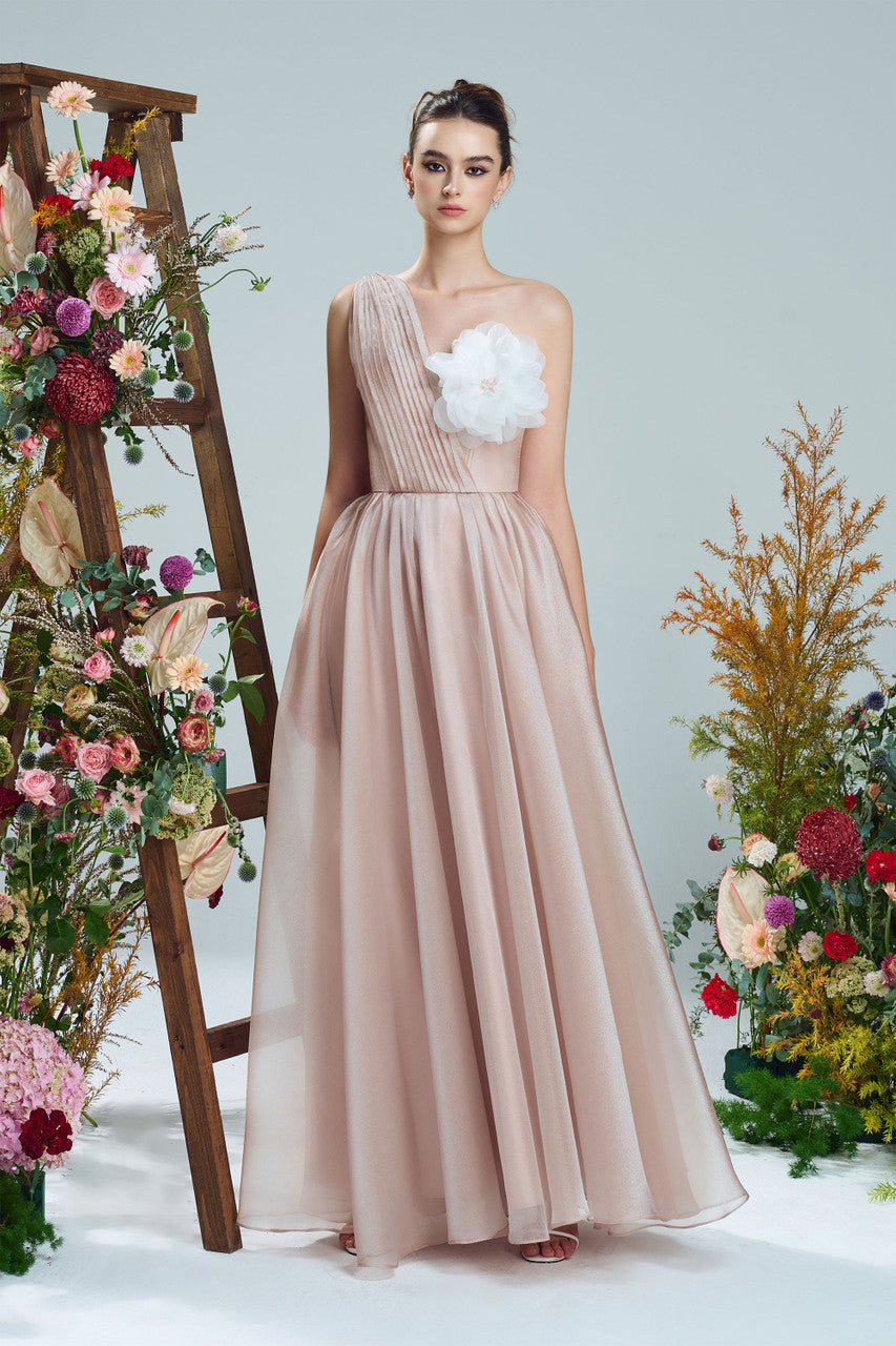 Nostalgia One-Shoulder Floral Appliqué Gown