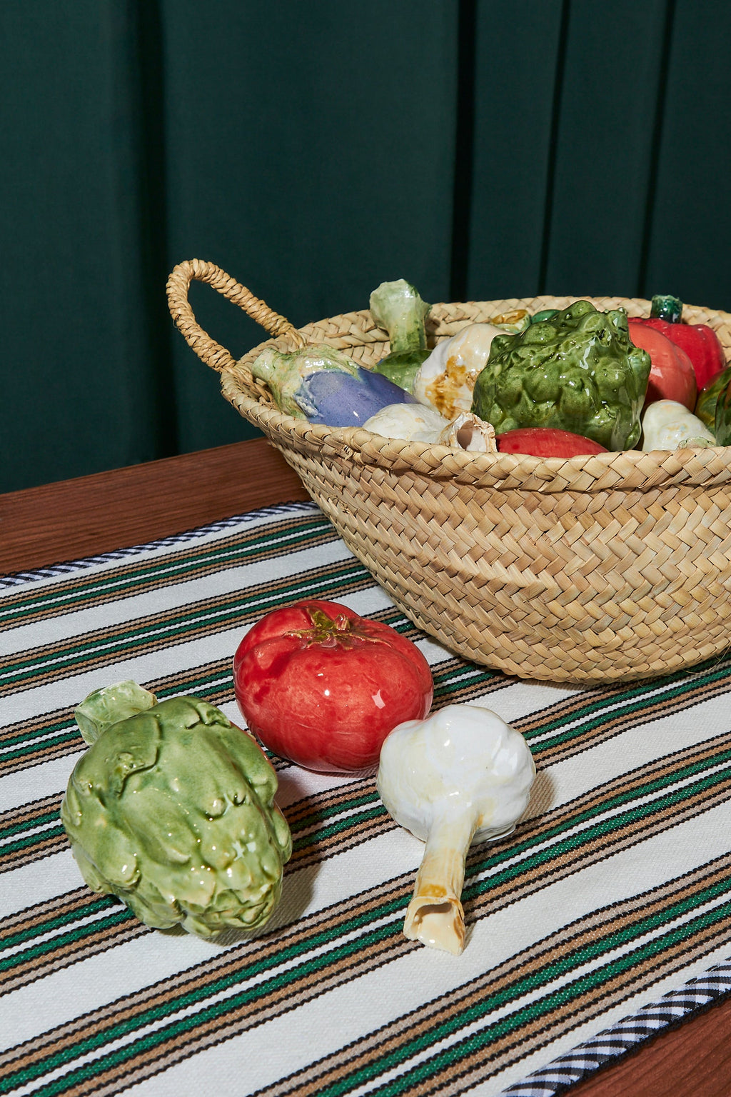 Ajo réplica de cerámica esmaltada