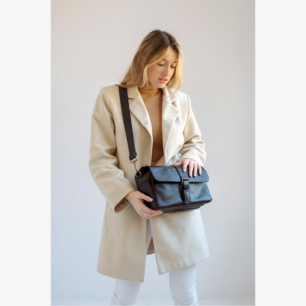 París Black Leather Camera Bag