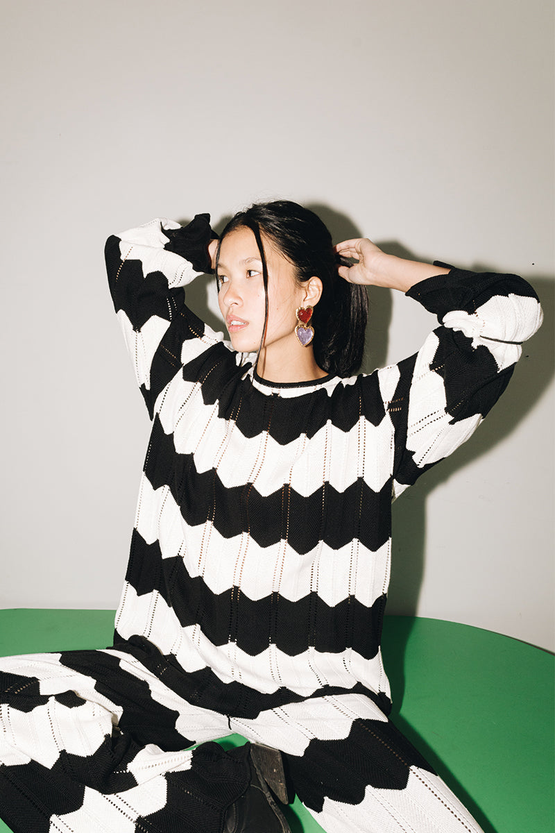 ZOG SWEATER | BLACK & WHITE