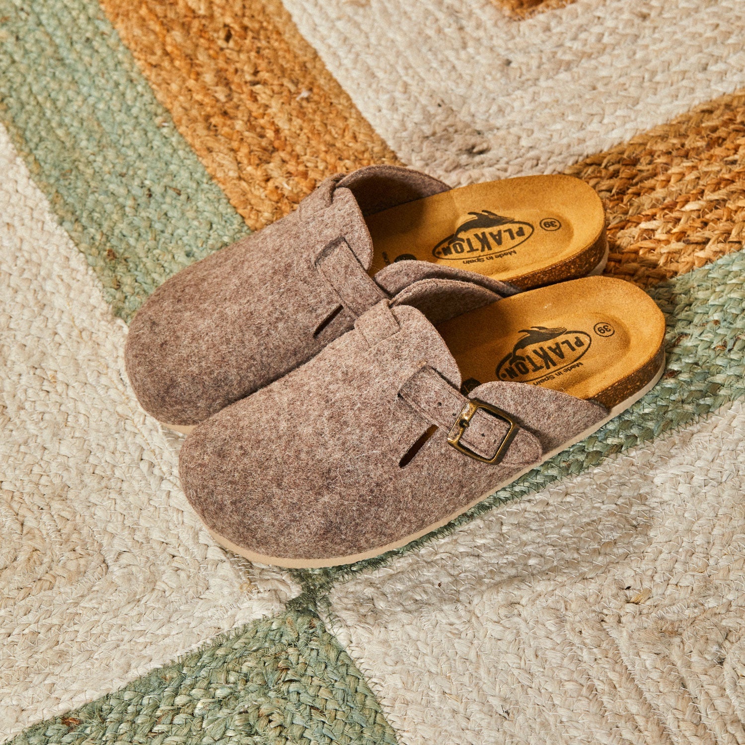 Blog Beige Wool