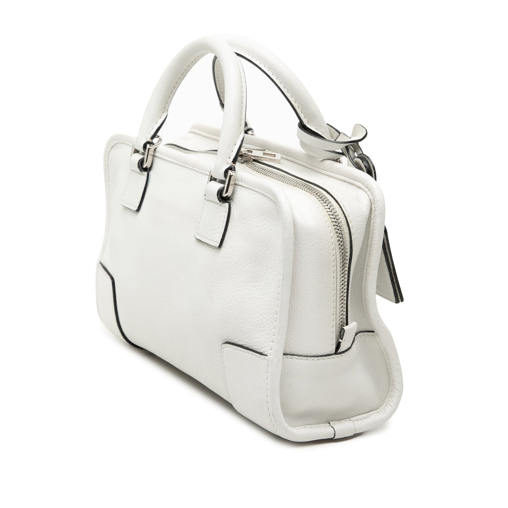 Leather Amazona 23