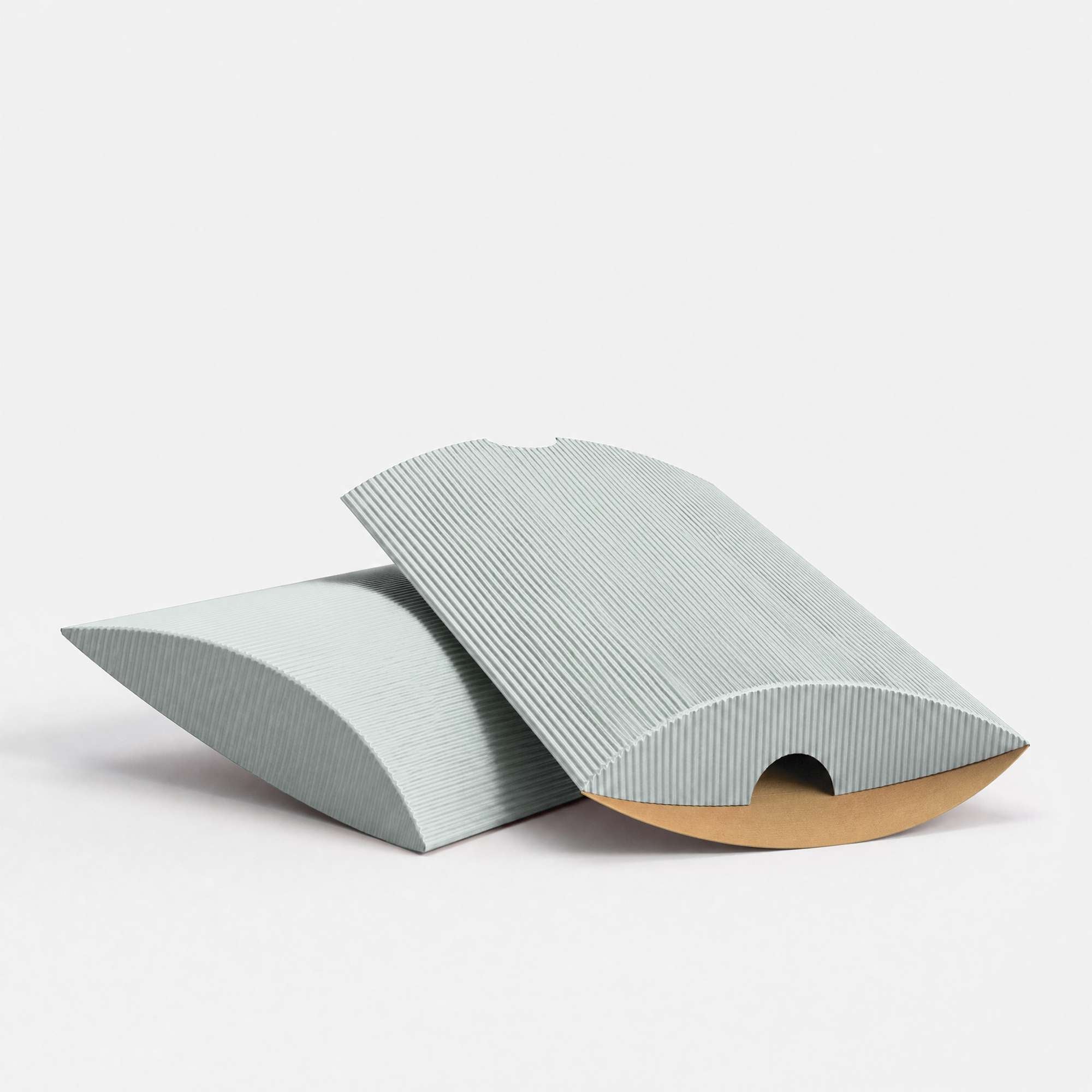 Cajas de almohada de cartón ondulado