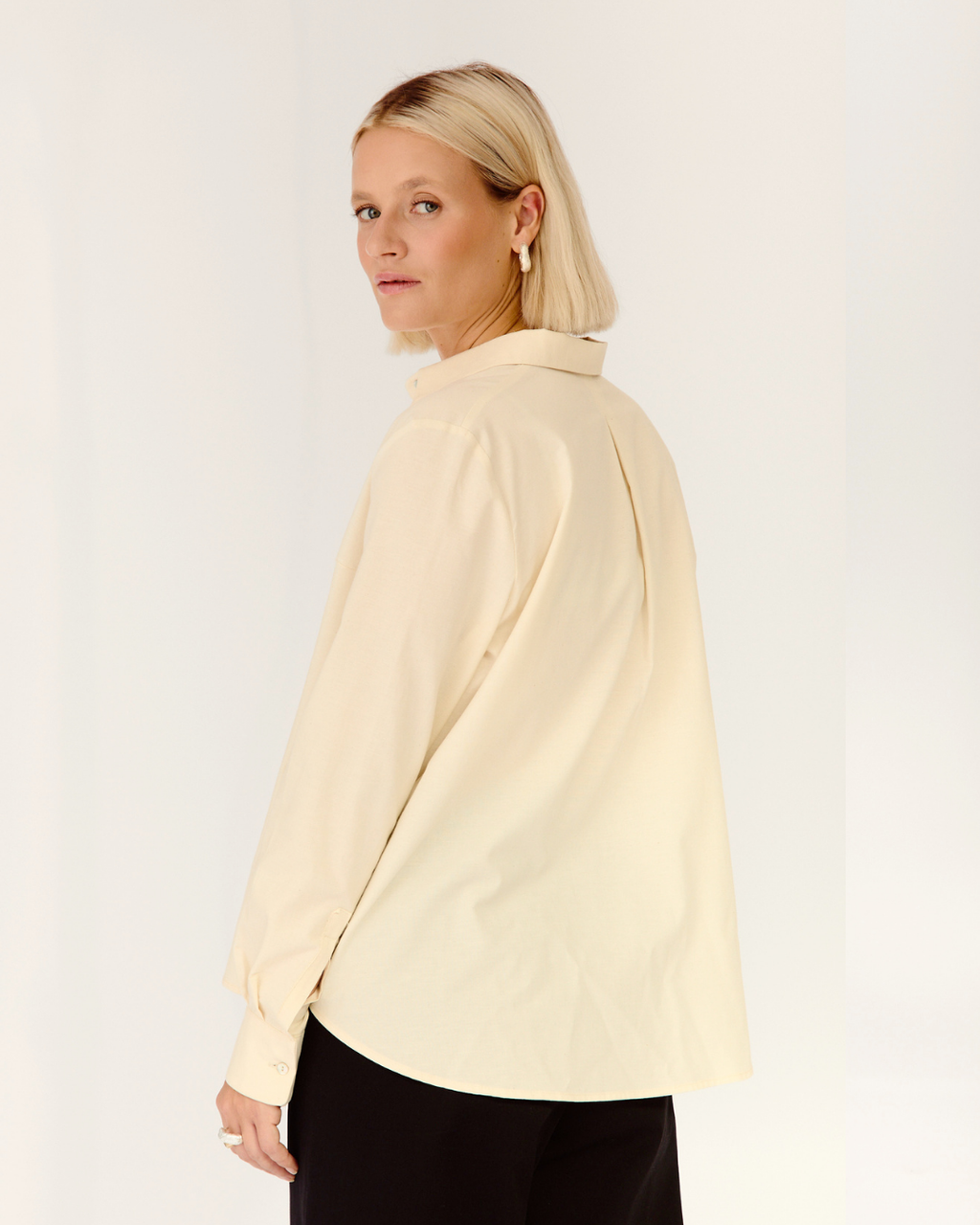 camisa nova large crudo ◎