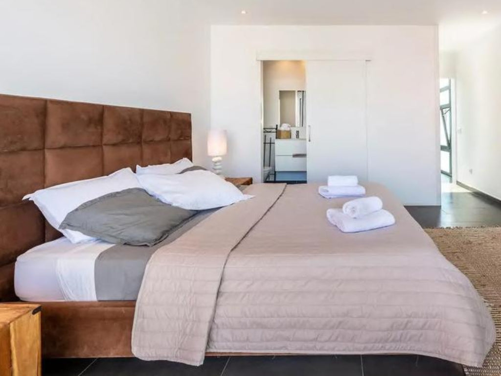 Can Olivera Luxury Villa in Illa Plana (Marina Botafoch)