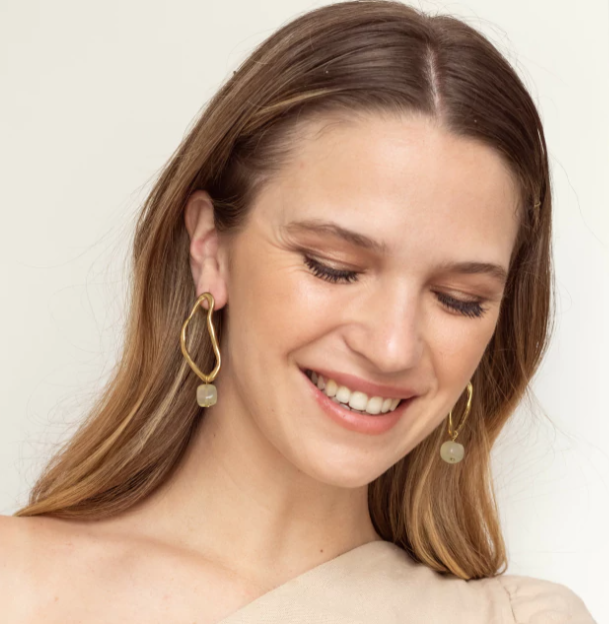 PENDIENTES ANDES CON PIEDRA