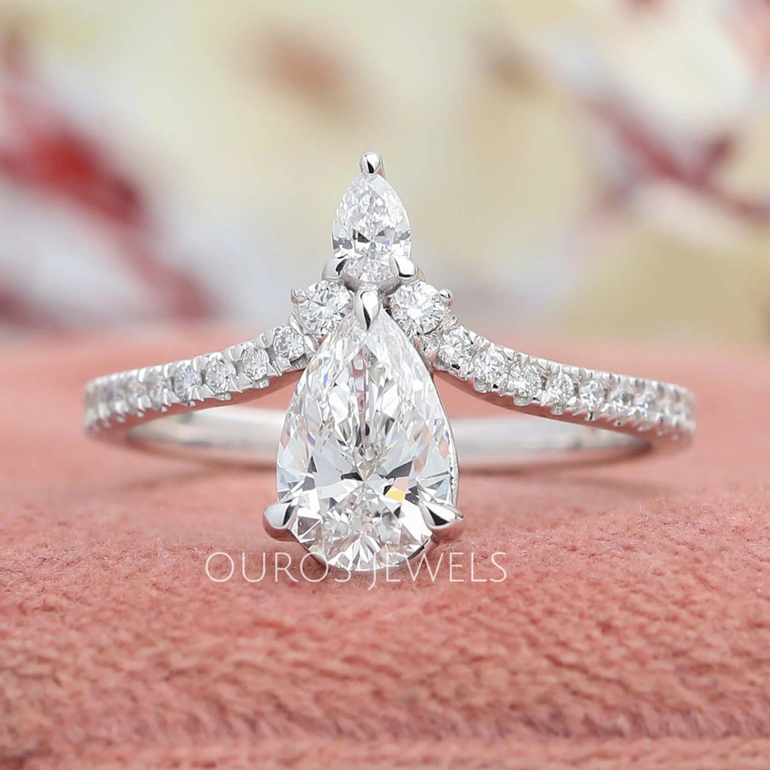 Ouros Jewels