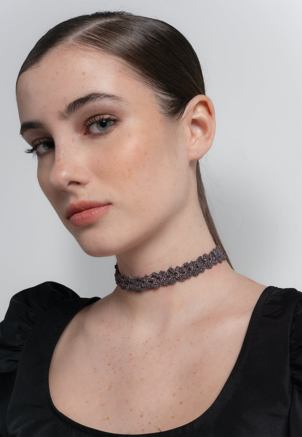 Choker Spike Pitiusas Gris