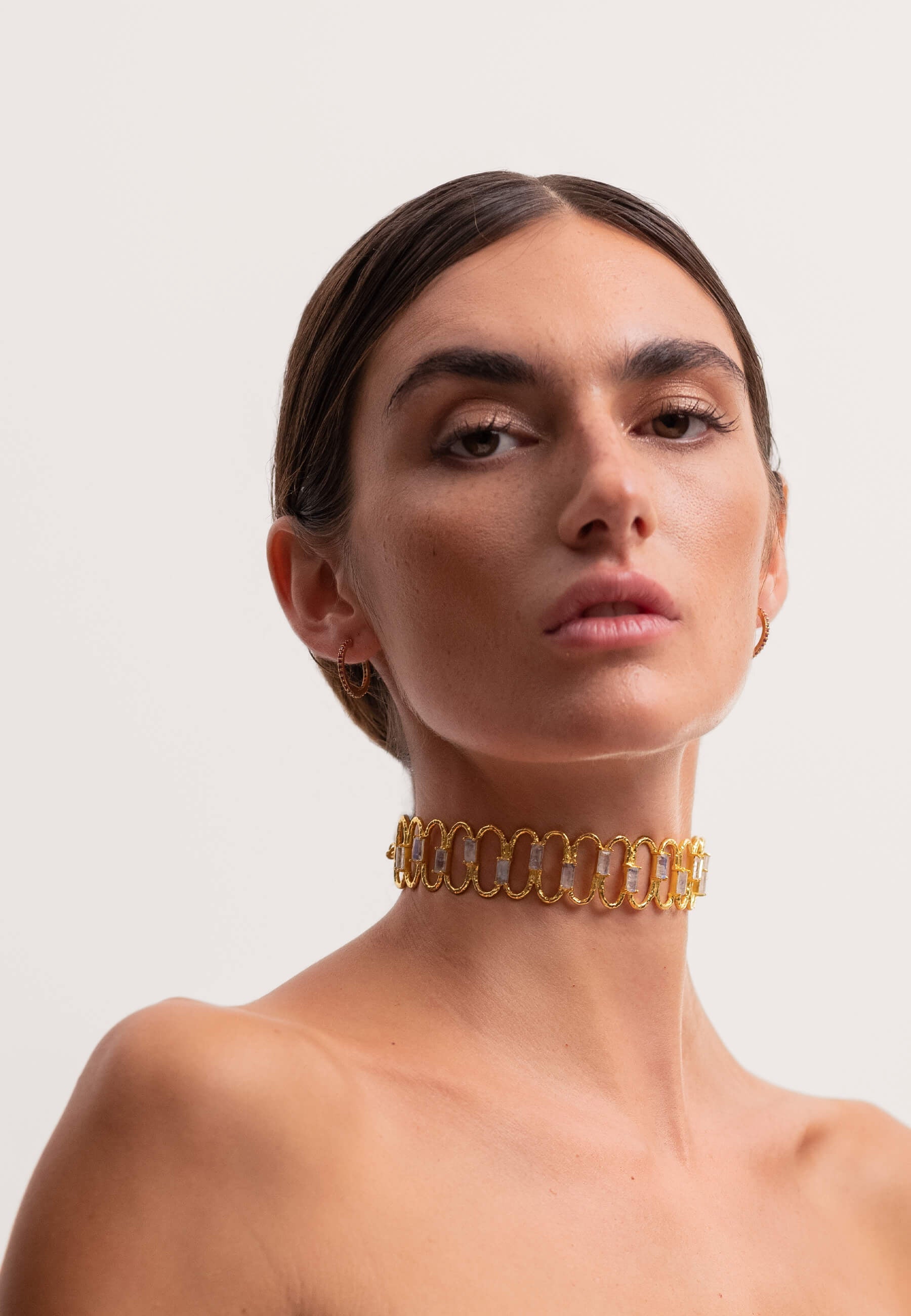 Choker Dorado Rígido Rinaldi