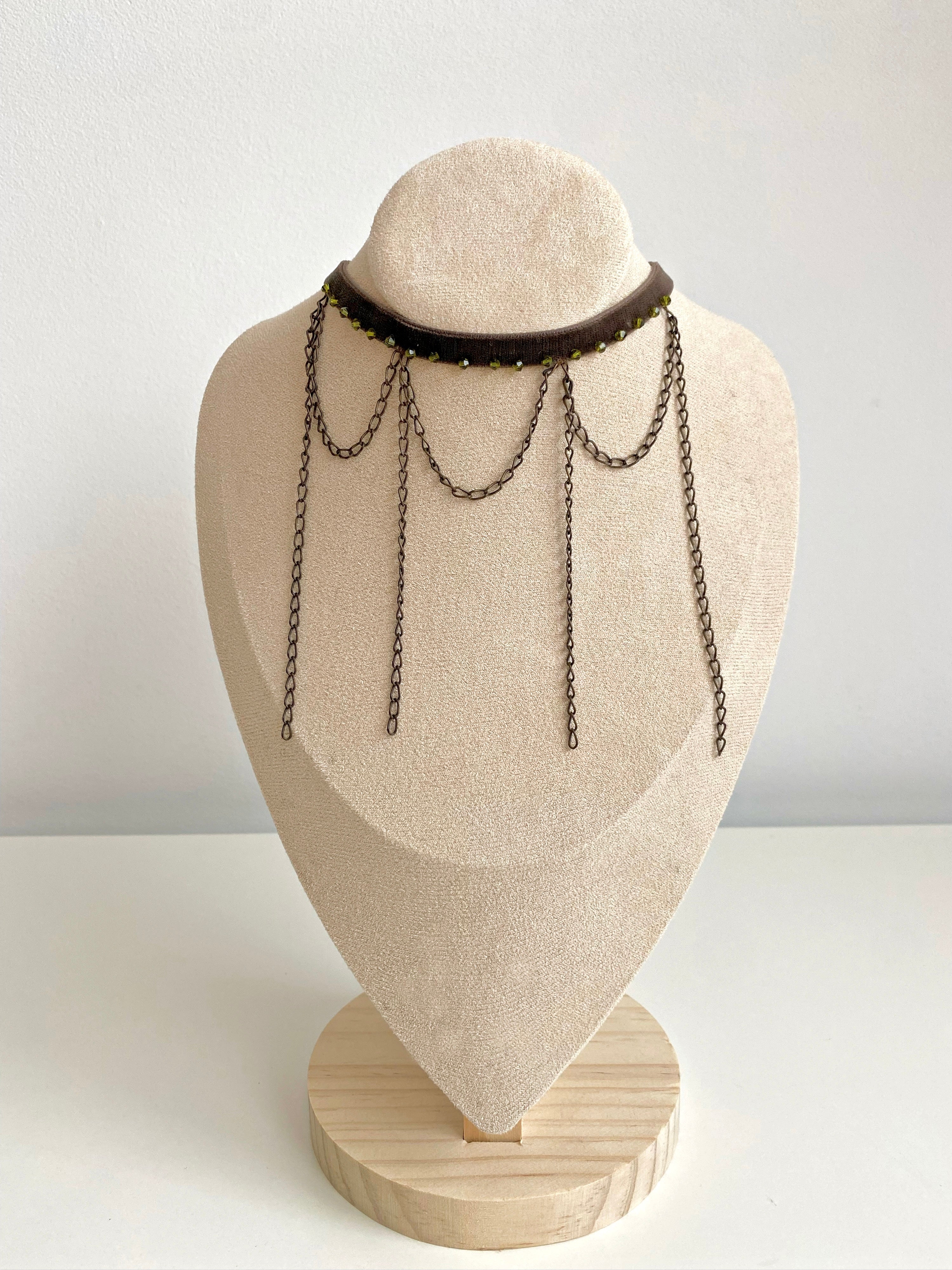 CHOKER ROCKY BROWN
