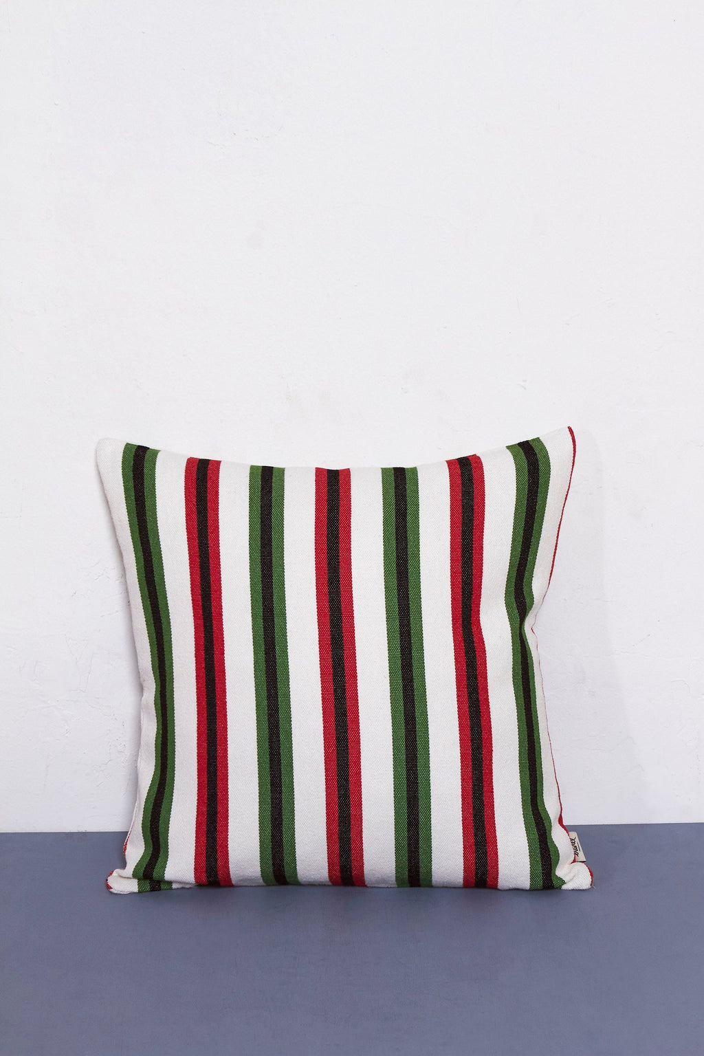 Funda cojín tejido canario verde y rojo 50cmx50cm