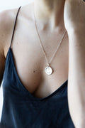 COLGANTE MONEDA IRREGULAR | PLATA