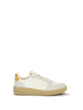 Veja V-82 Sneaker — Beige