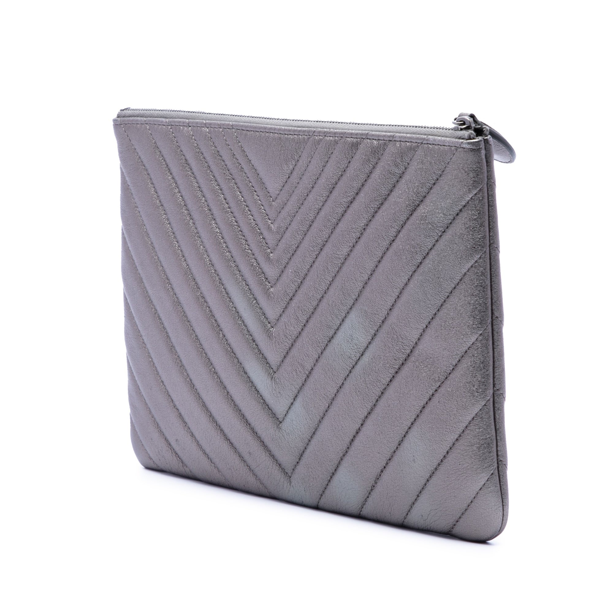 Medium Chevron Metallic Calfskin O Case Clutch