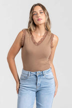TOP  ENCAJE