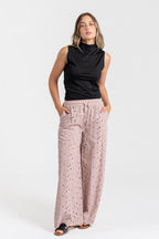 PANTALON  BORDADOS