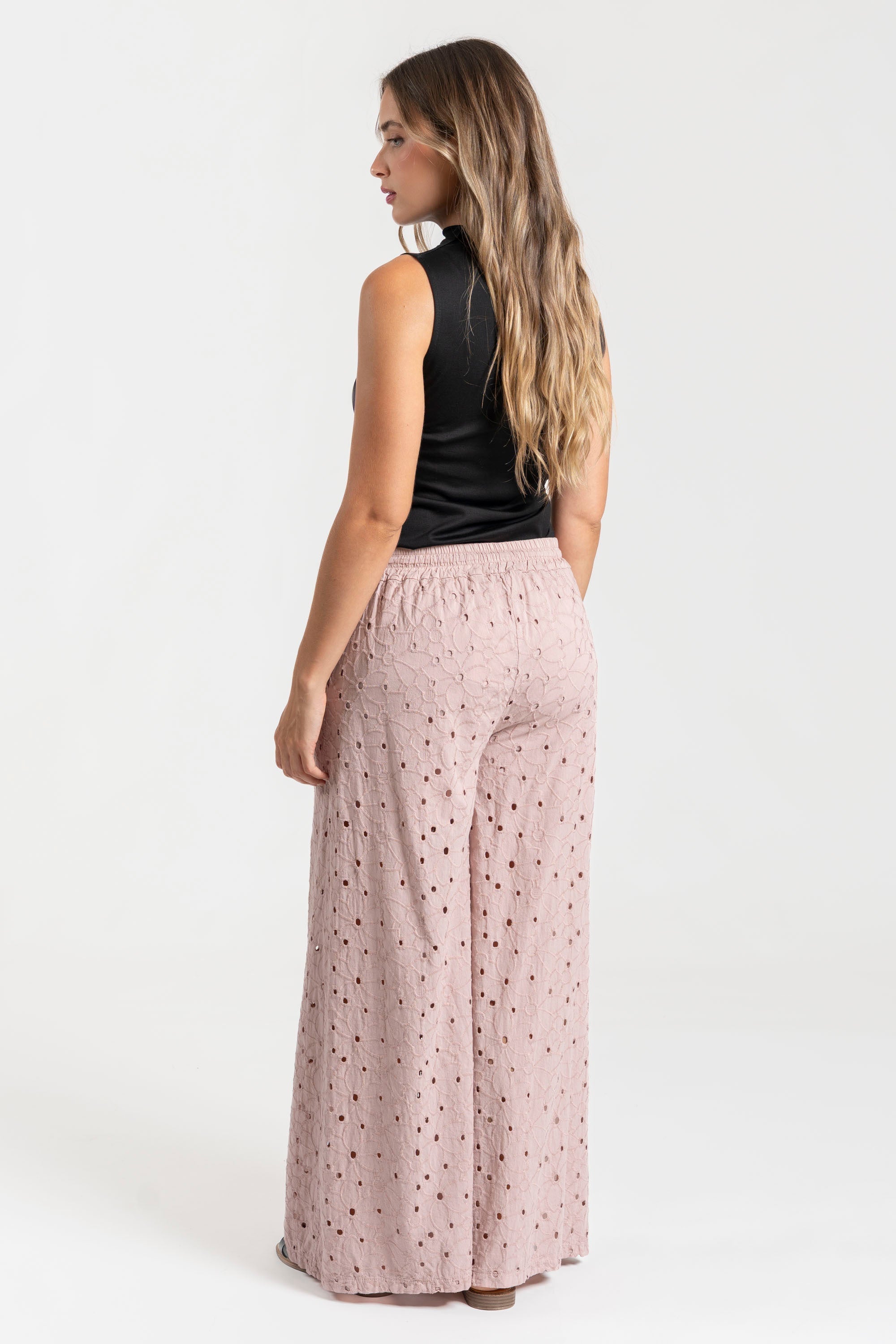 PANTALON  BORDADOS