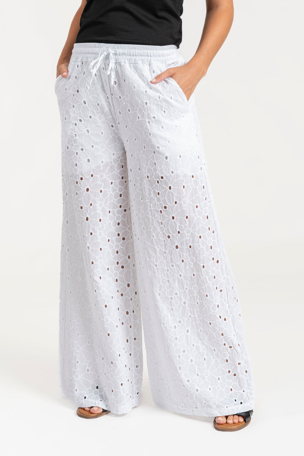 PANTALON  BORDADOS