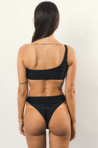 TOP NINA