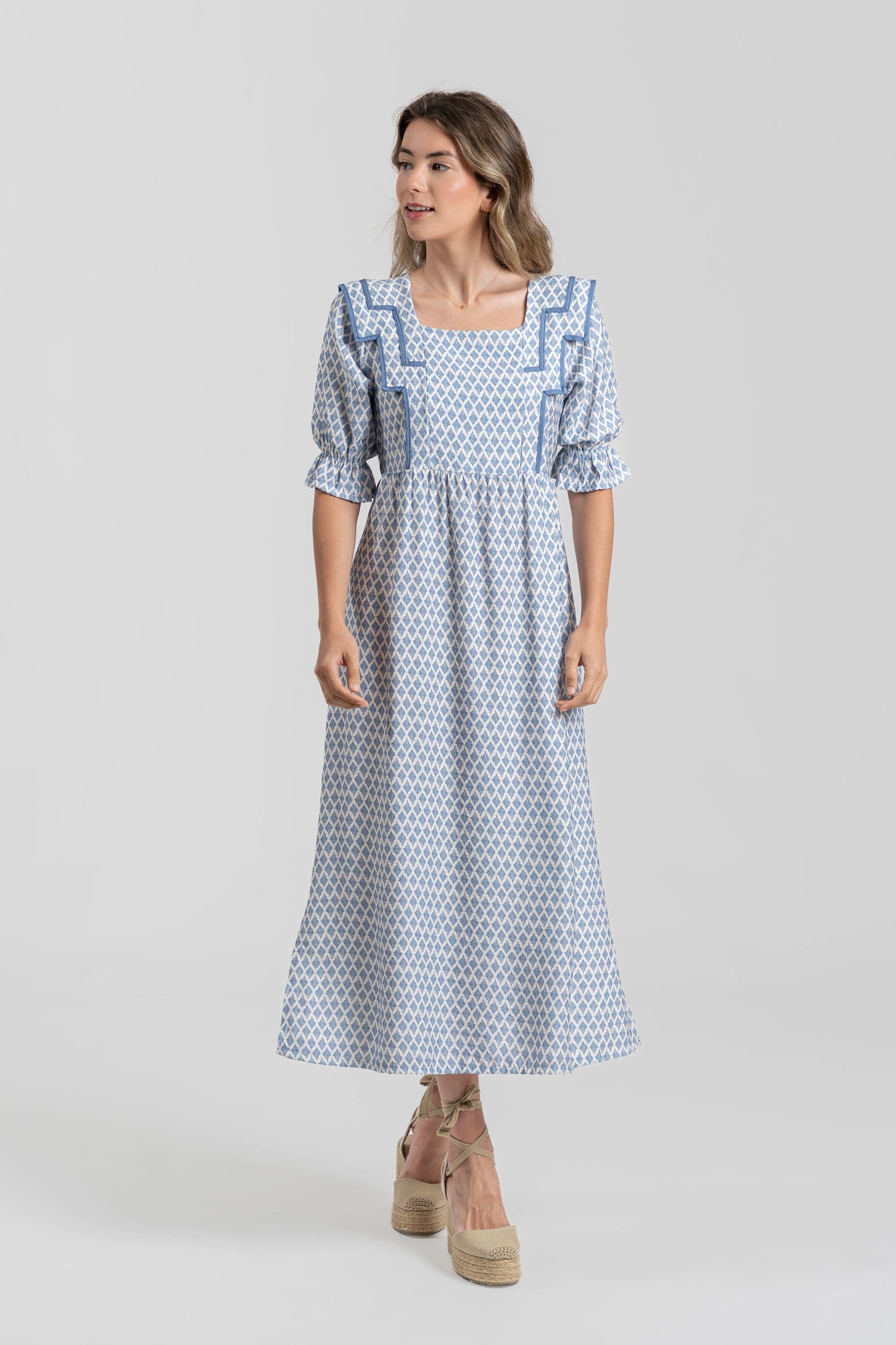 VESTIDO  TULIPAN