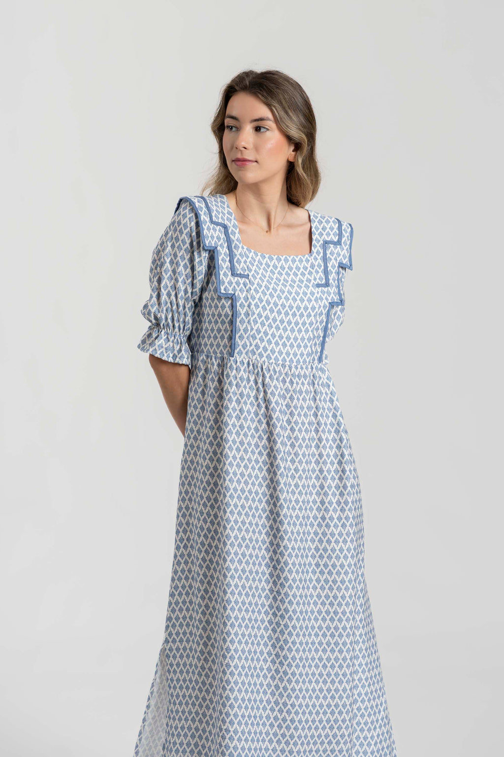 VESTIDO  TULIPAN