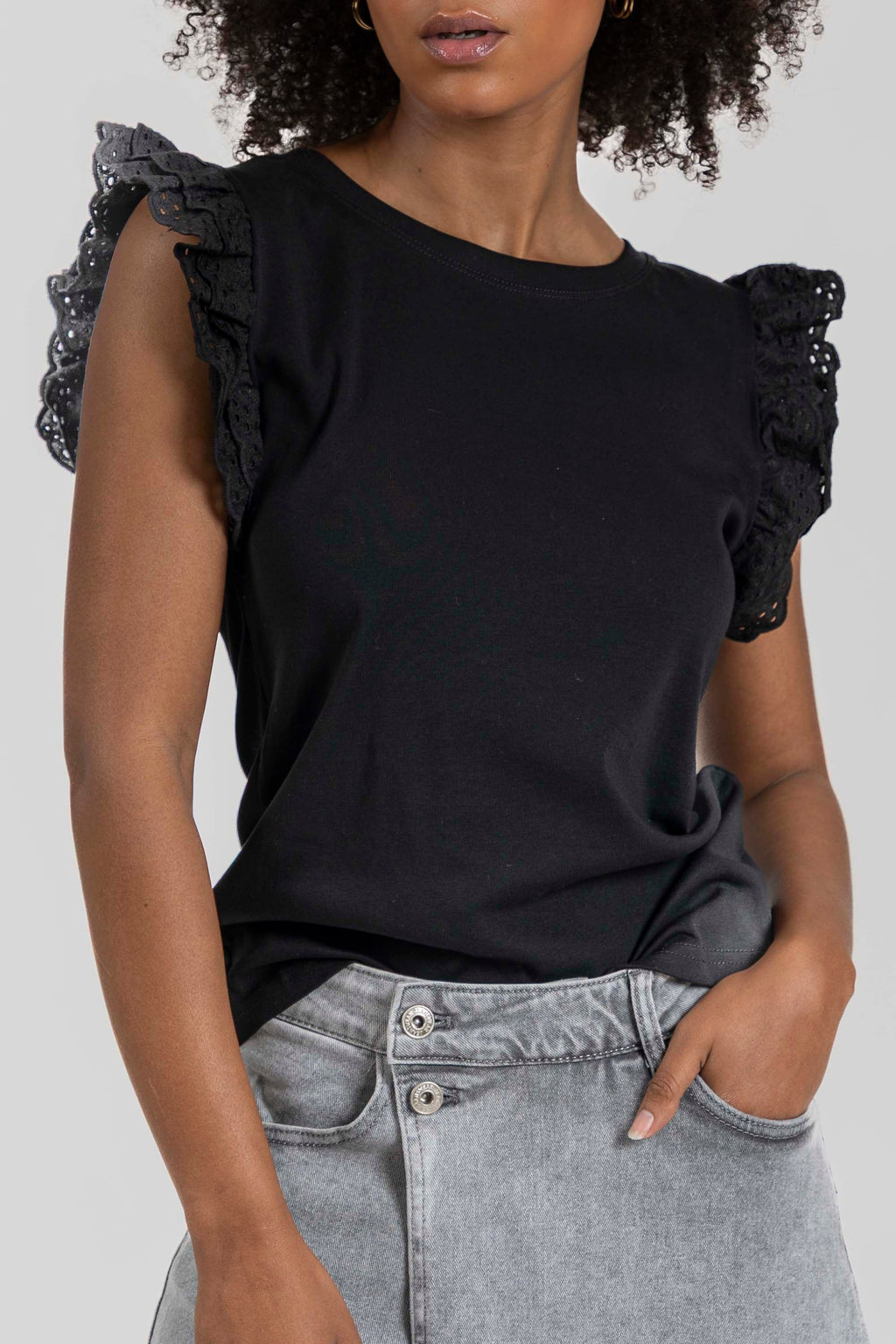 CAMISETA  ABRIL