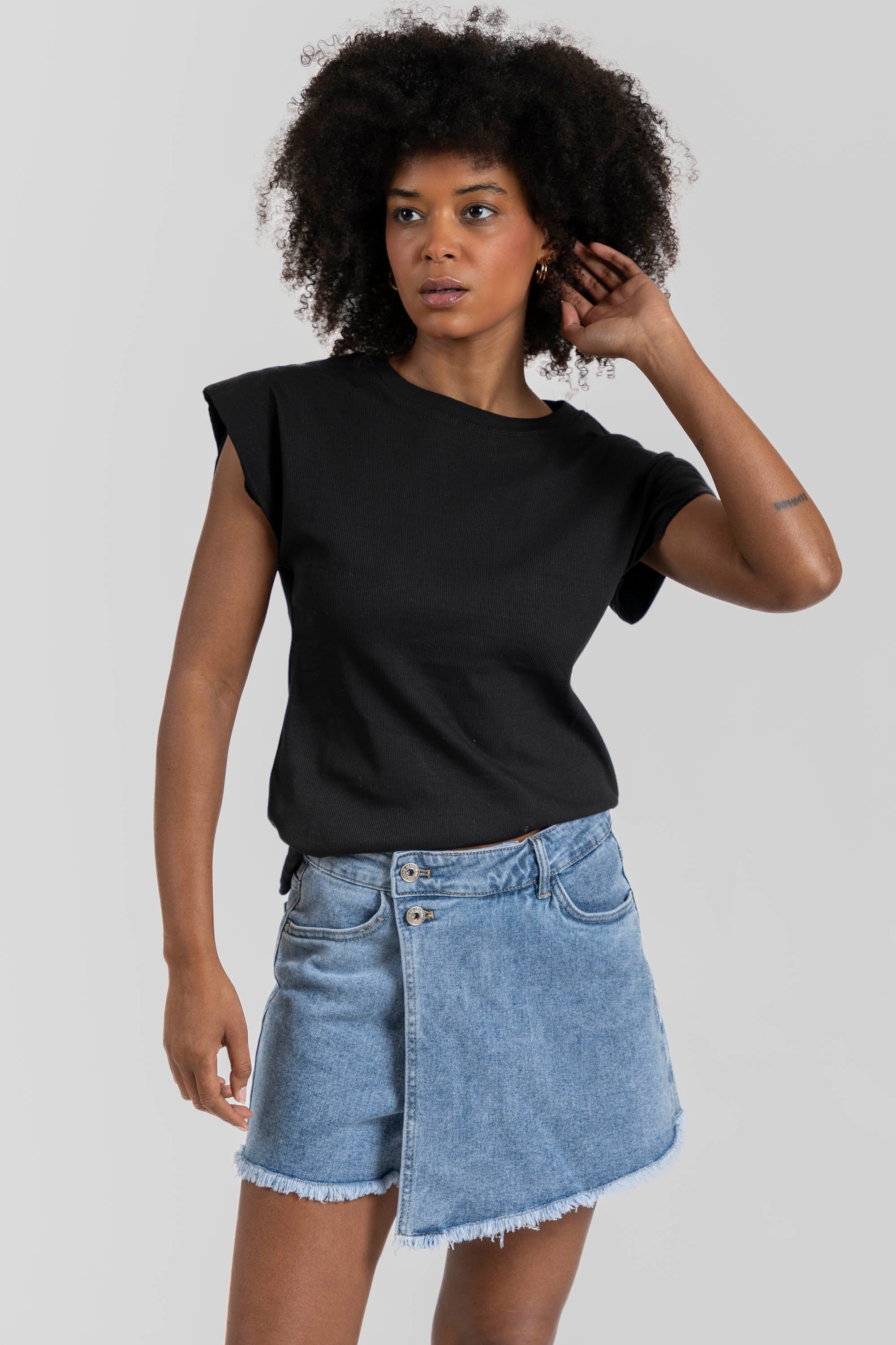 CAMISETA  OLIVIA