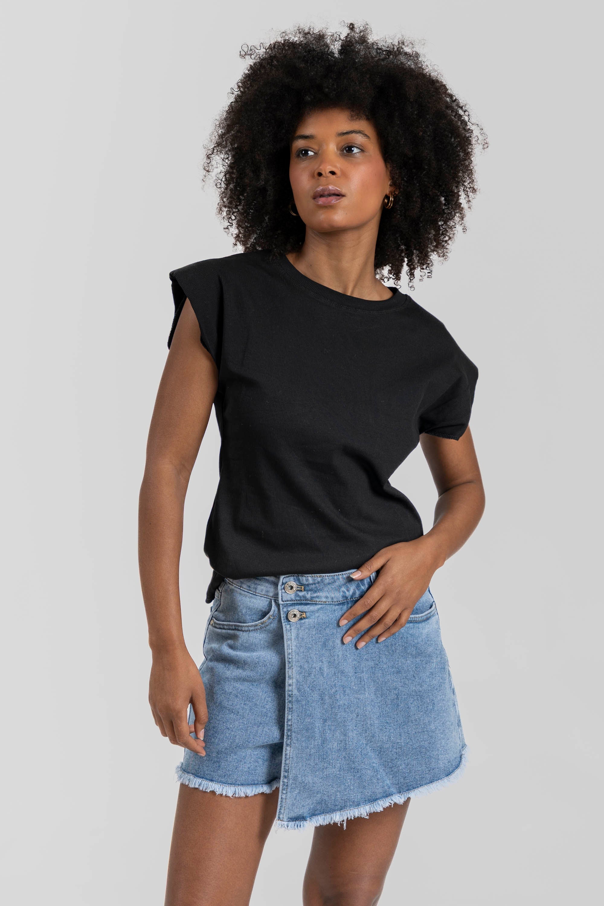 CAMISETA  OLIVIA