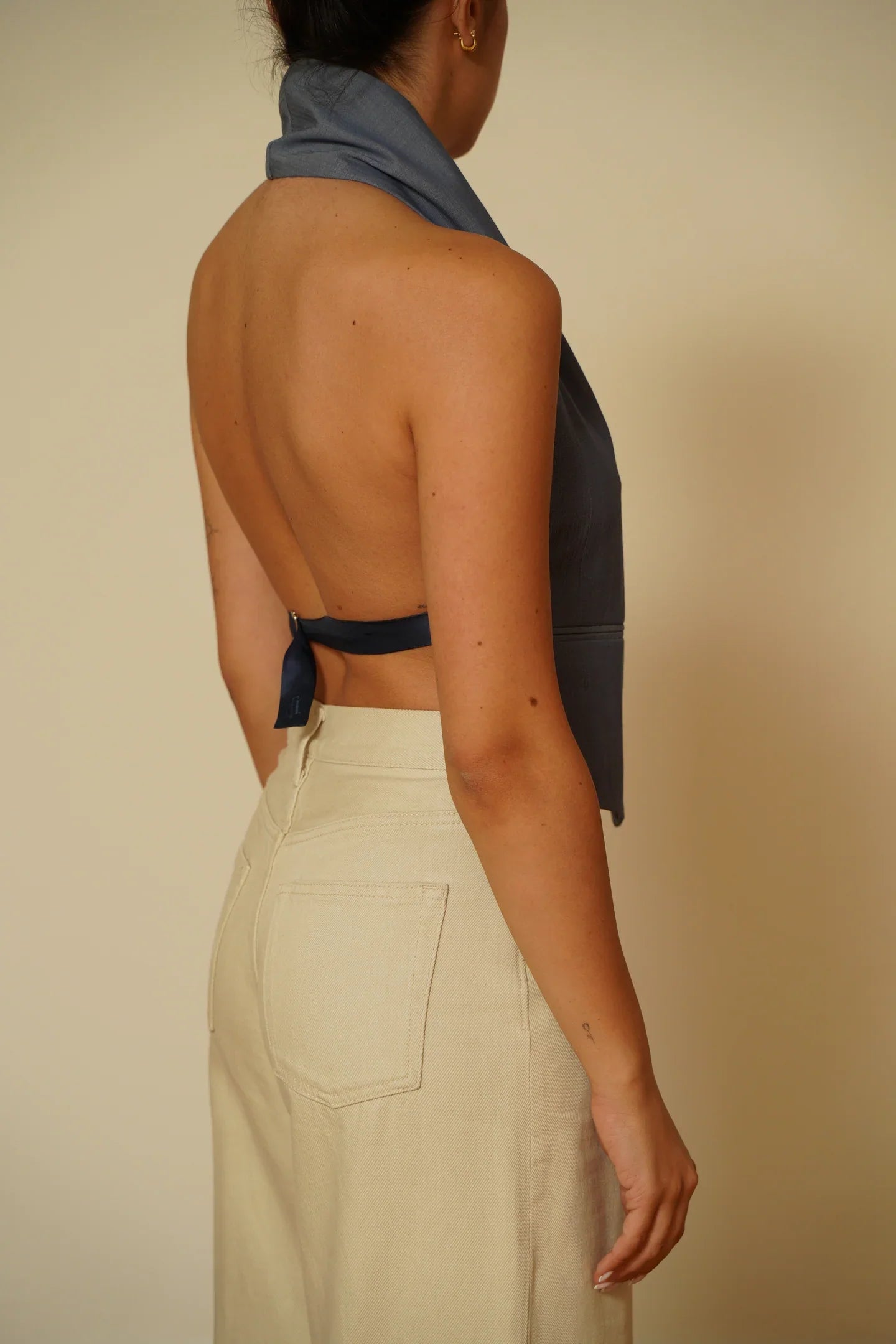 RE-VEST