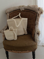 Bolso crochet color blanco  base redonda S