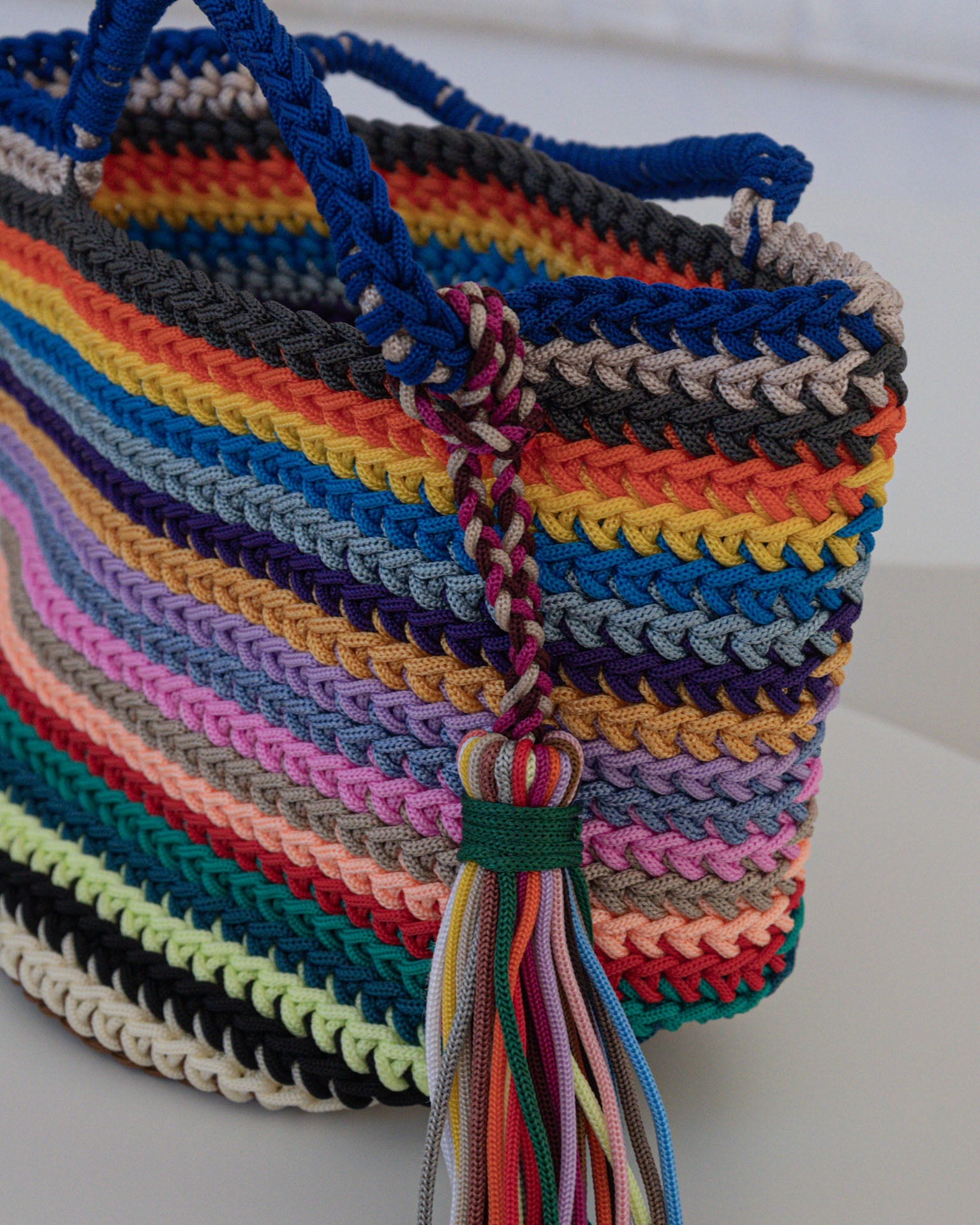 Bolso crochet de colores  base redonda M