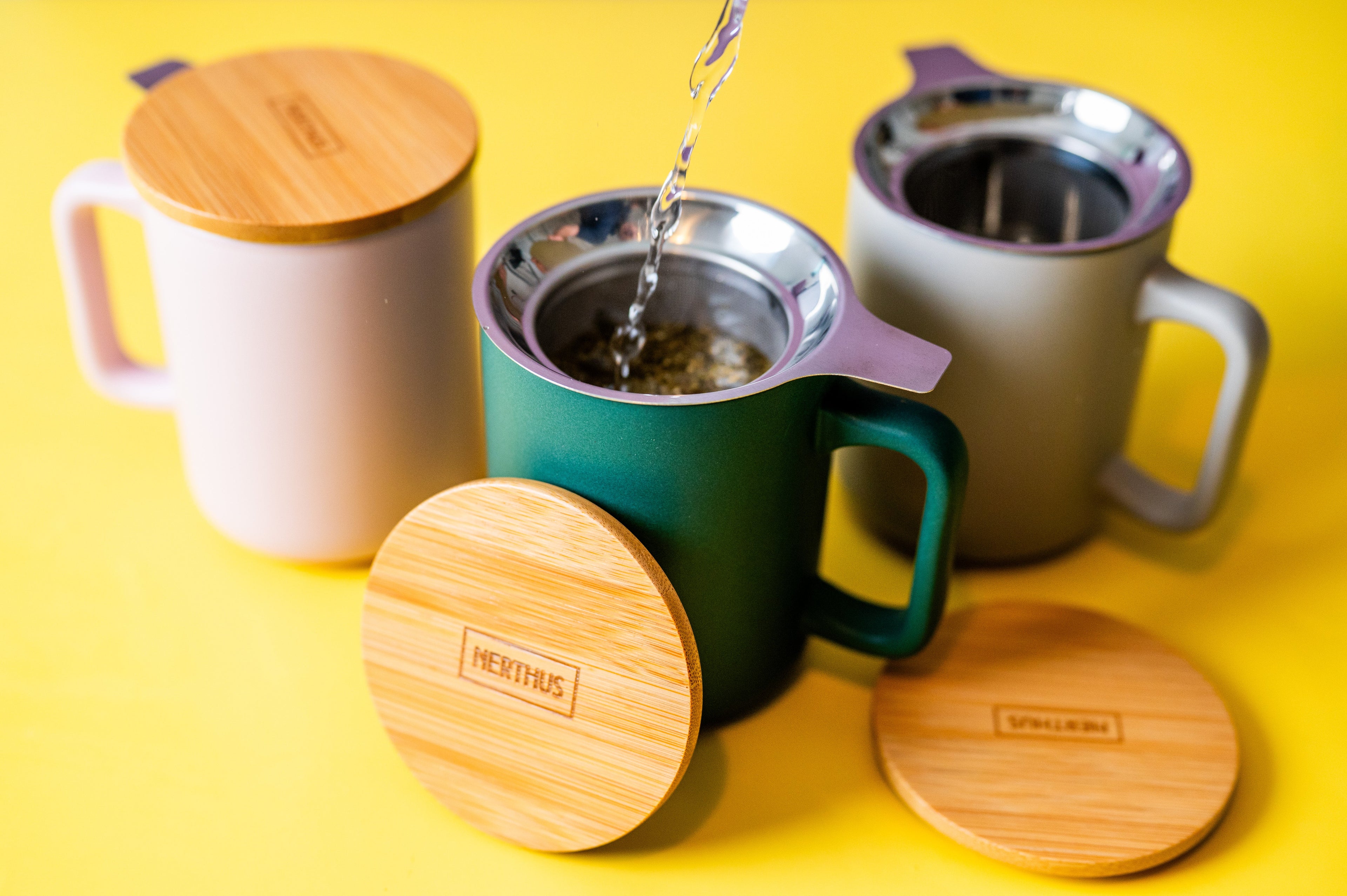 Taza de Té Cerámica con Filtro Infusor Inox y Tapa de Bambú