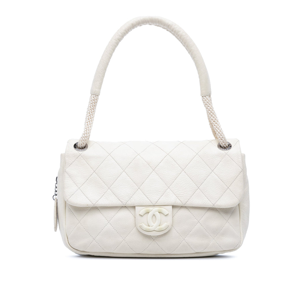 Quilted Calfskin Expandable Zip Yacht Flap