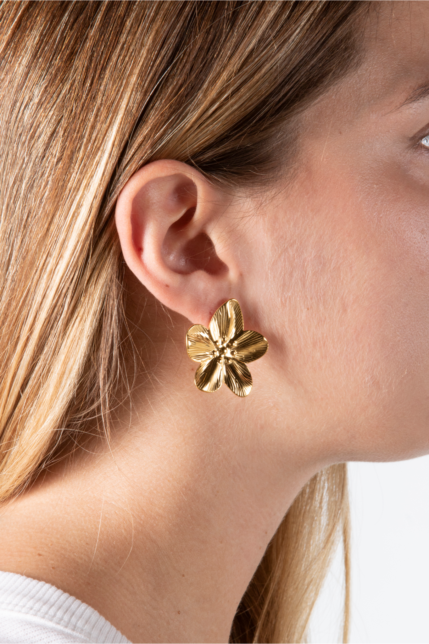 Gold Flower Earrings